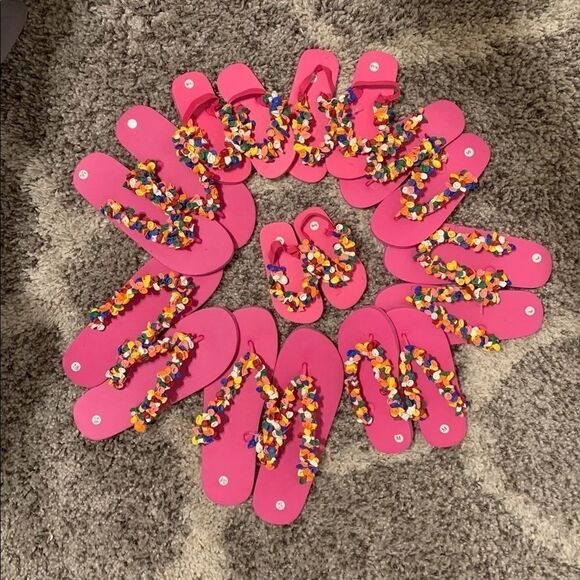 💐 Handmade Mommy and Me Flip Flops - Picture 2 of 13